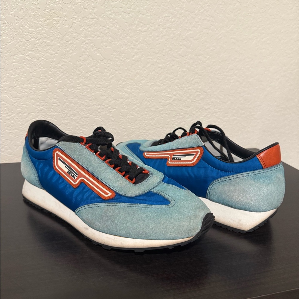 Prada kicks
